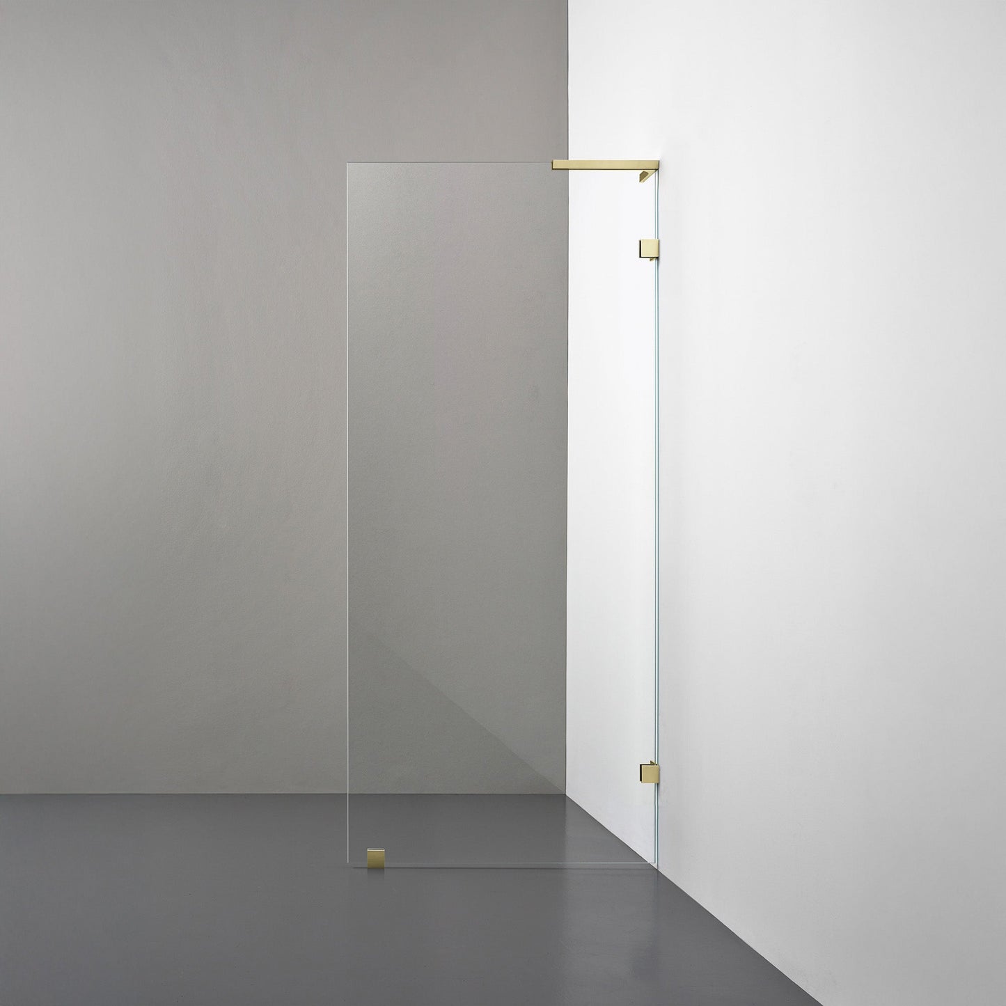 ROOH R4 Duschvägg Fast vägg i extraklart glas med beslag i honungsguld, högerhängd