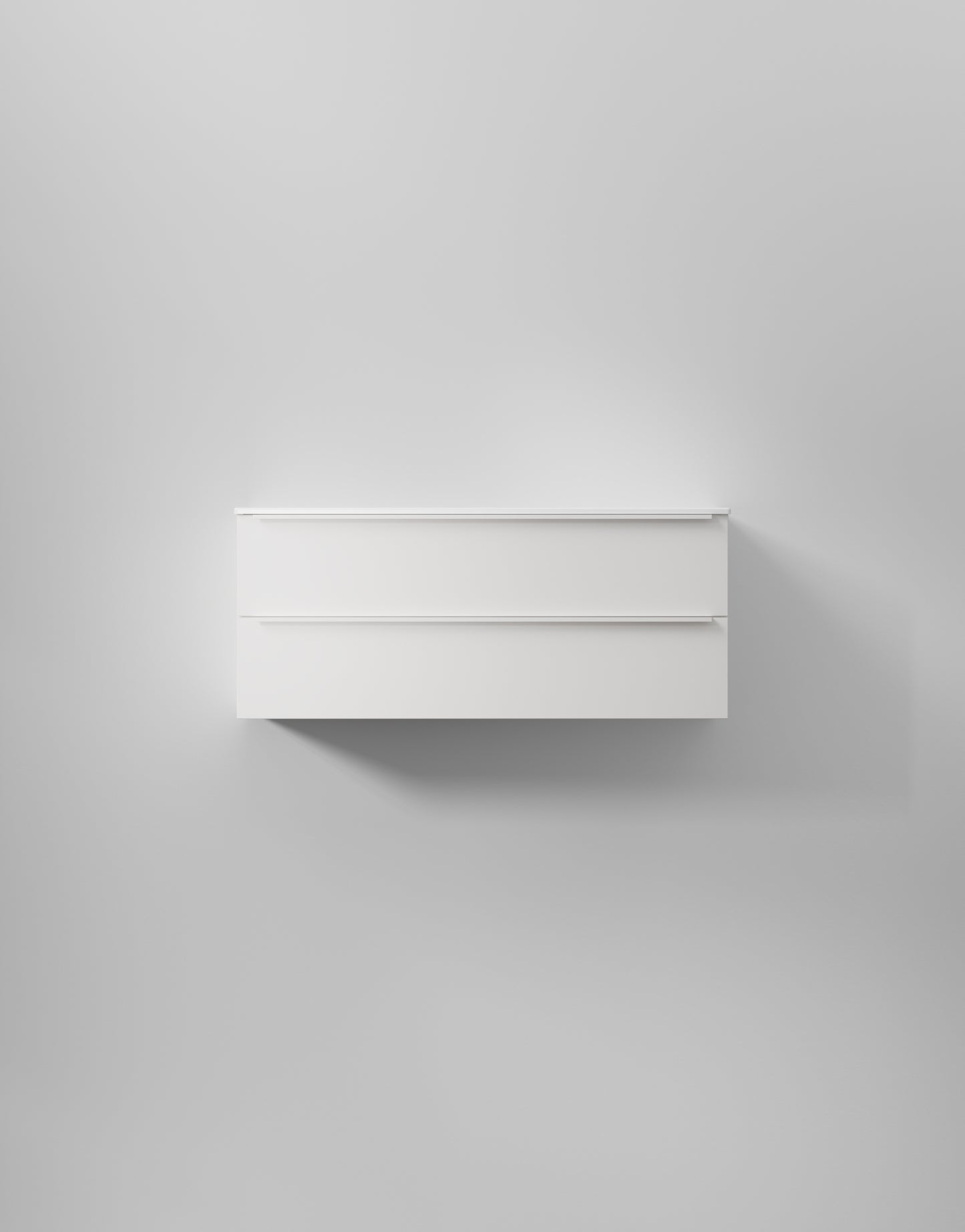INR Kommod Core Avant 120 i Pure White (art.nr 377516), visad med tvättställ som säljs separat. Bild: INR