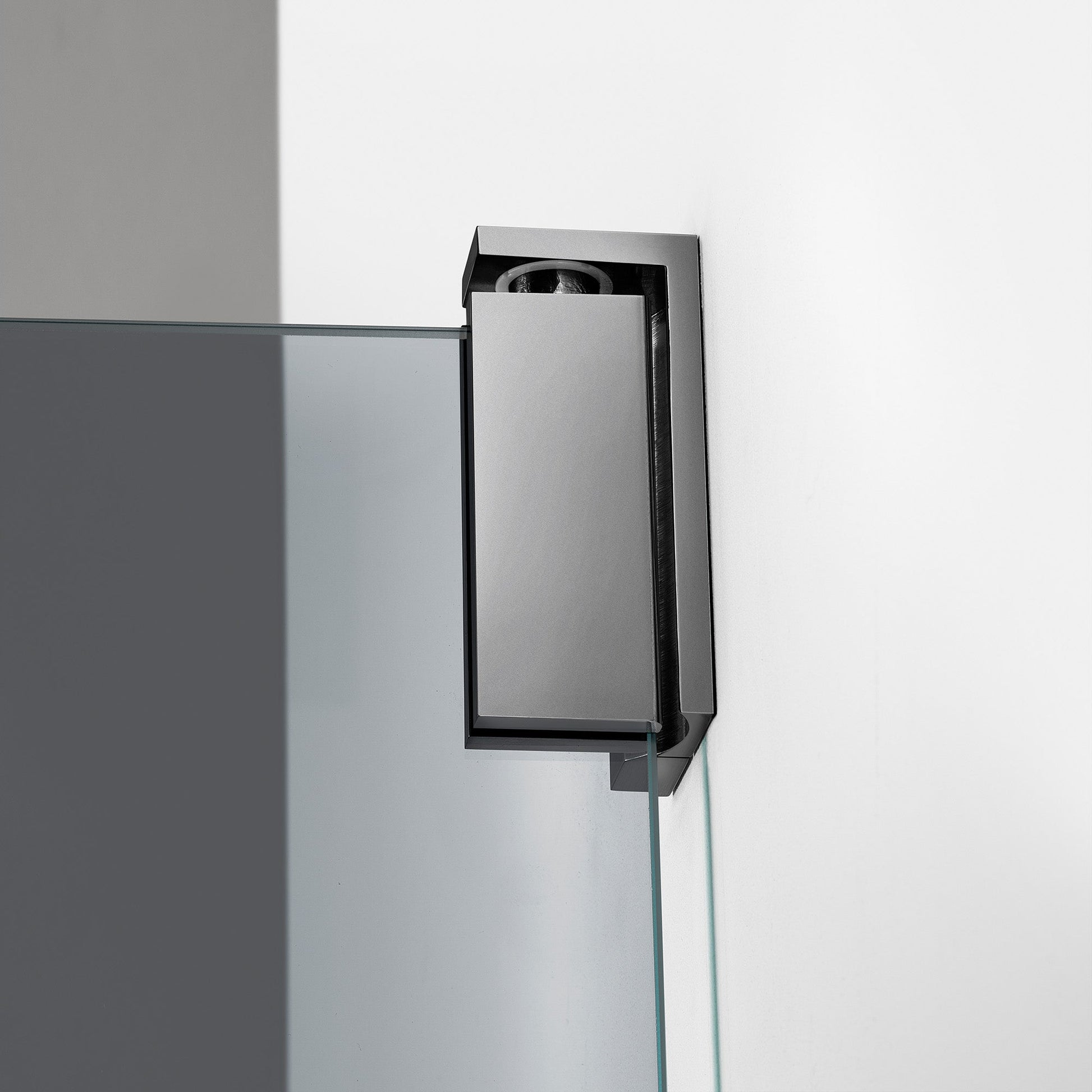 ROOH R2 gångjärn och beslag i svart krom